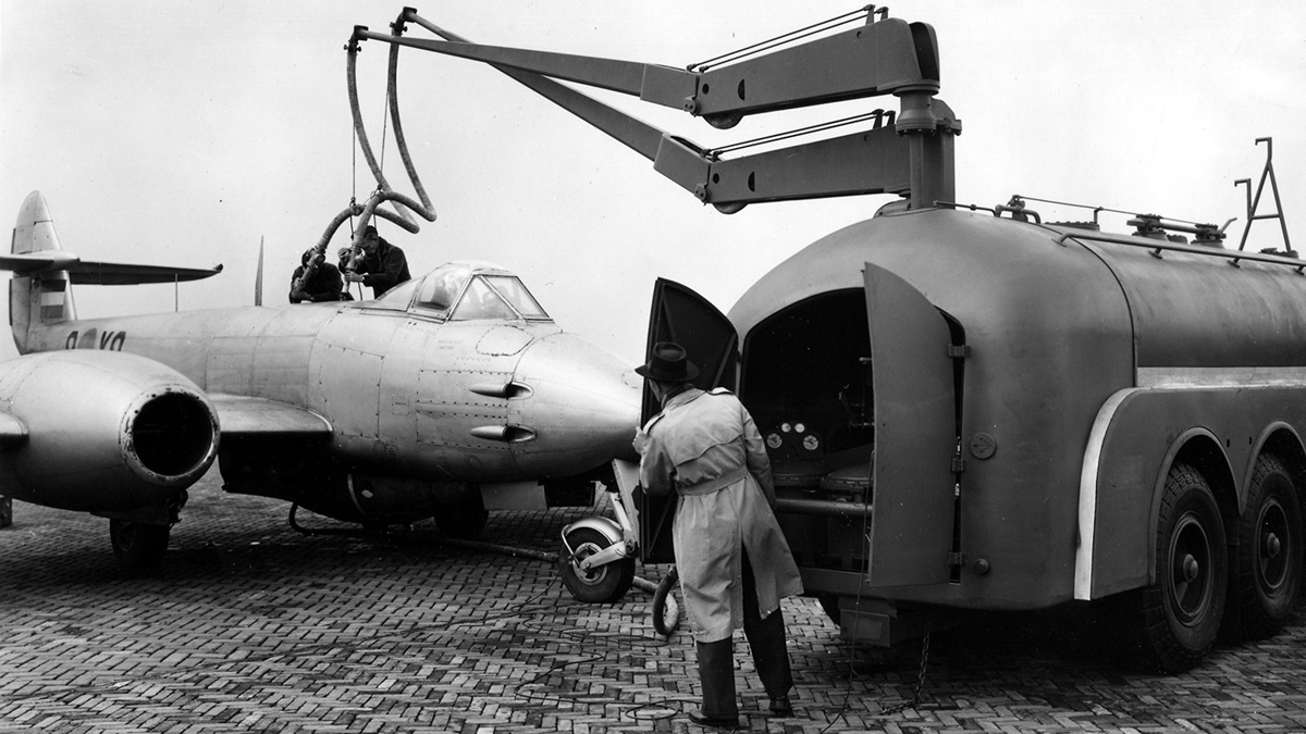 Tanken van straaljagers