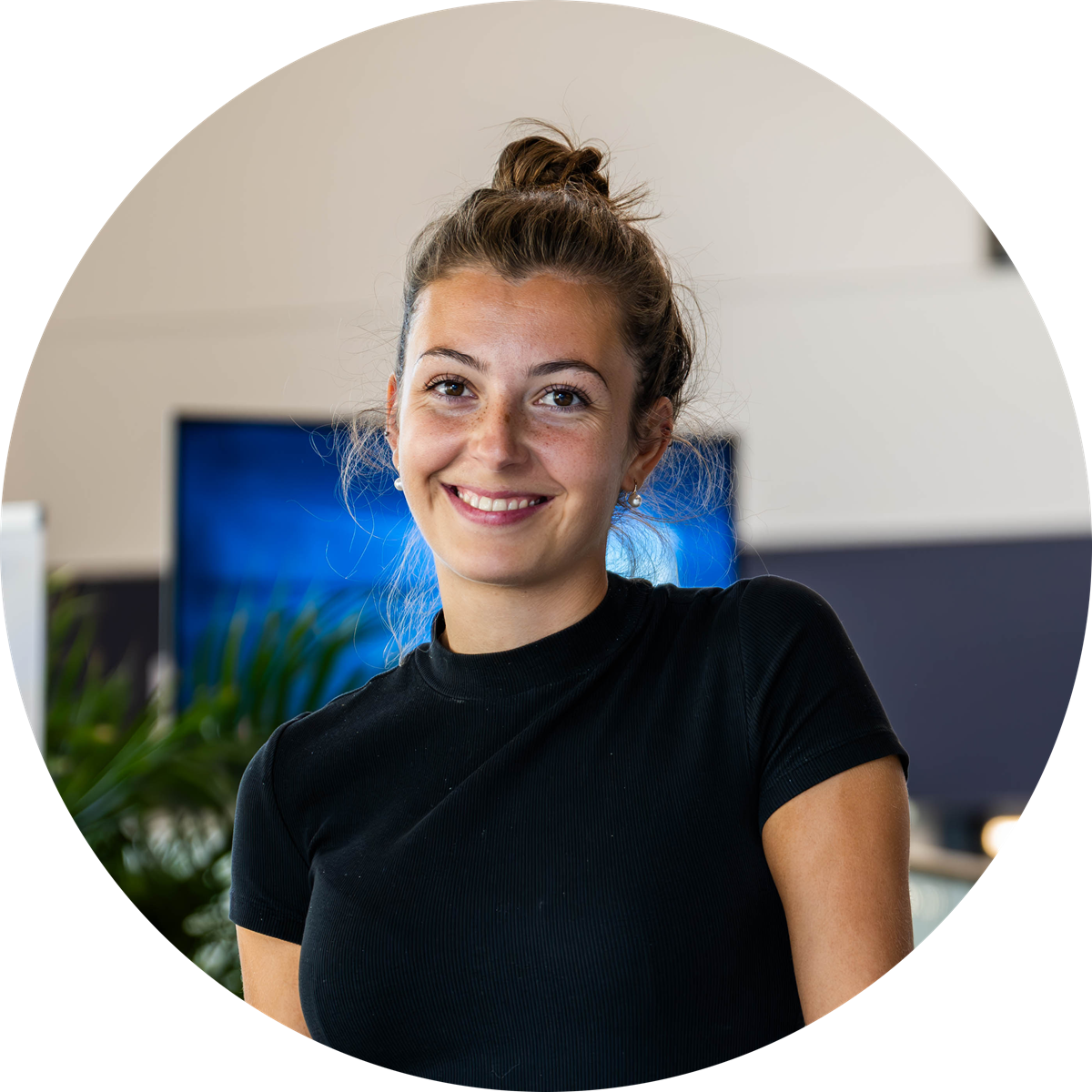 Anneloes-Nelemans-2-round