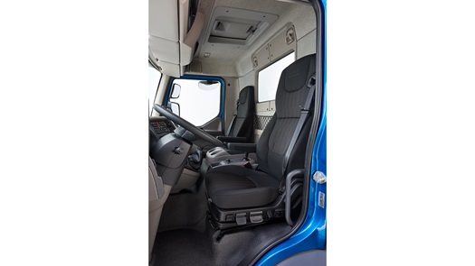 DAF introduces New LF
